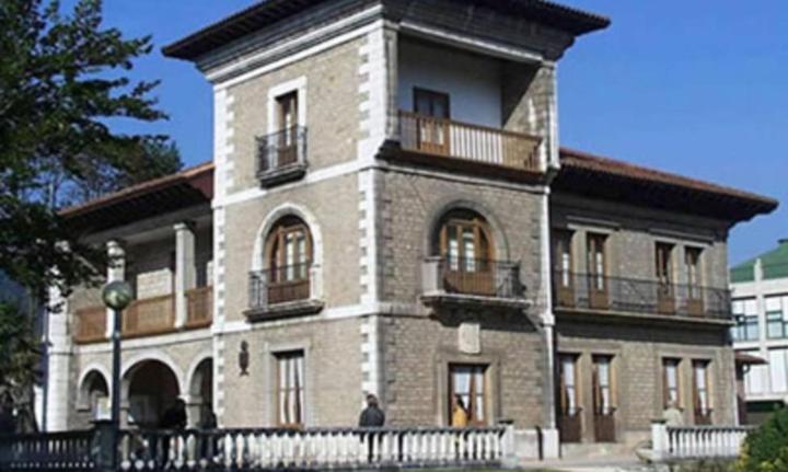 Apartamento Estelas De Cantabria Corrales De Buelna Kültér fotó